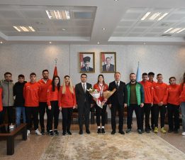 DAMLA’YA ÇİÇEKLİ KARŞILAMA
