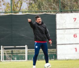 TARAFTAR HEM İFTARLIK HEM BAYRAMLIK İSTİYOR!