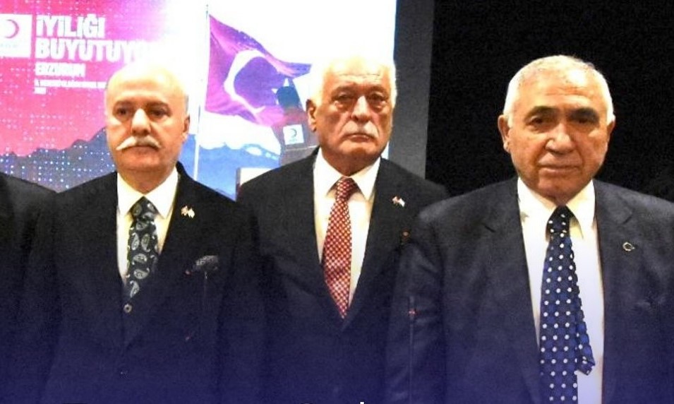 TÜRK KIZILAYI ERZURUM’DA AKGÜLOĞLU’NA EMANET