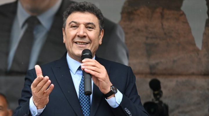 ERZURUMSPOR’U DİYET ÖDEYENLERE KURBAN ETMEYİZ!
