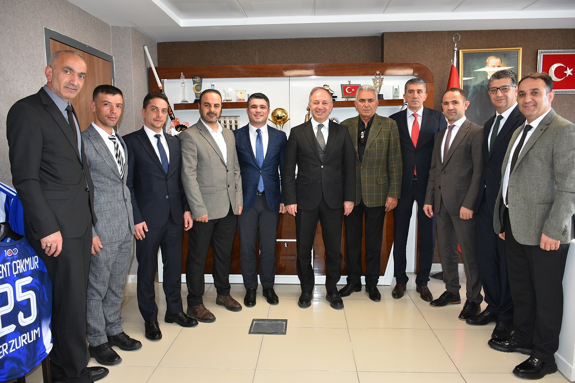 ÇAKMUR’DAN YENİ İLÇE MÜDÜRLERİNE BAŞARI