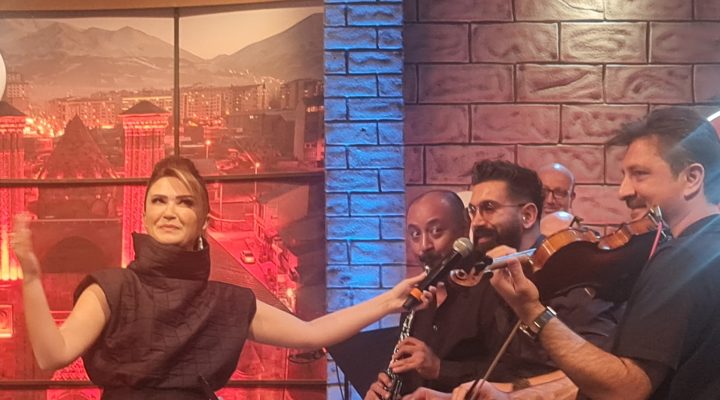 KOCASI ÇALDI EŞİ SÖYLEDİ