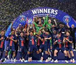 HAKAN ÜZÜLDÜ PSG SEVİNDİ