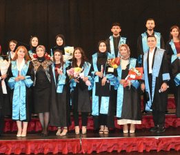 SAĞLIK MESLEK YÜKSEK OKULUNDA MEZUNİYET COŞKUSU