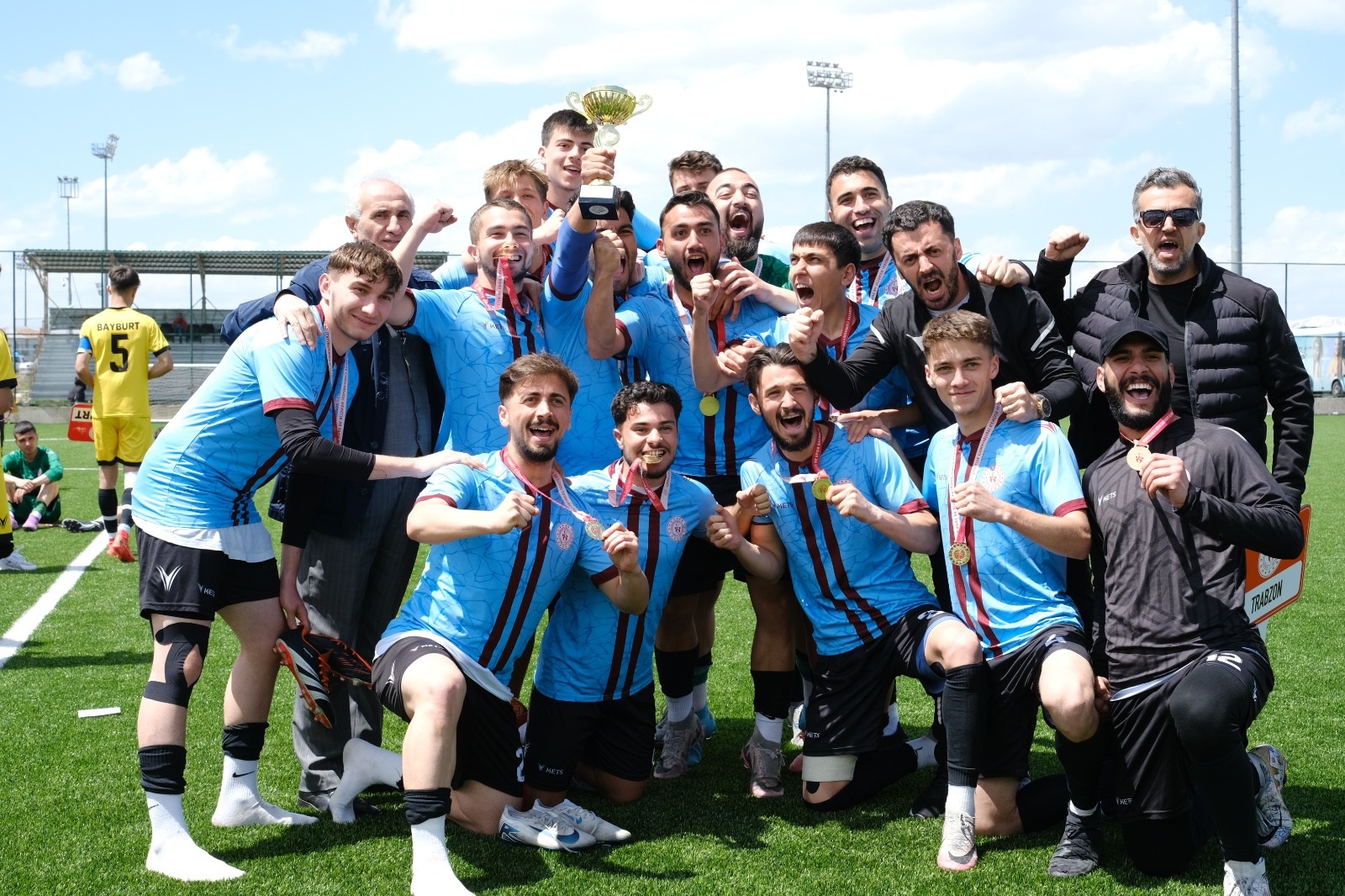 YURTLİG’DE BÖLGE ŞAMPİYONU TRABZON
