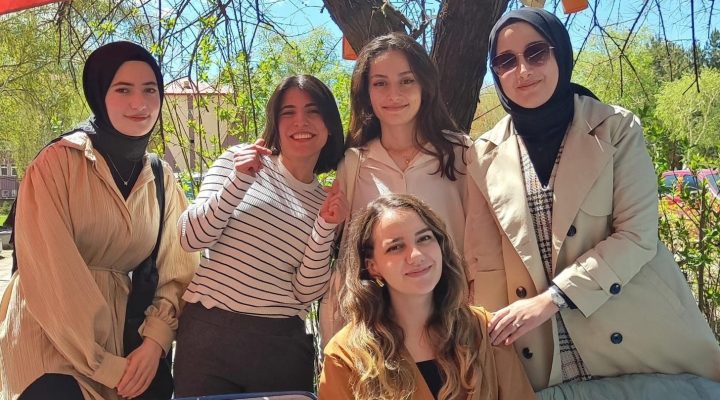 PSİKOLOGLAR GÜNÜ KUTLADILAR
