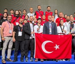 TEKMELERİYLE DÜNYAYI FETHETTİLER!