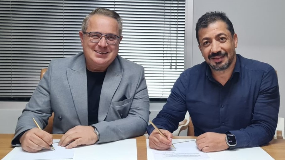 ELMALI’DAN ATA SPORUNA ‘İZZET’İ İKRAM!