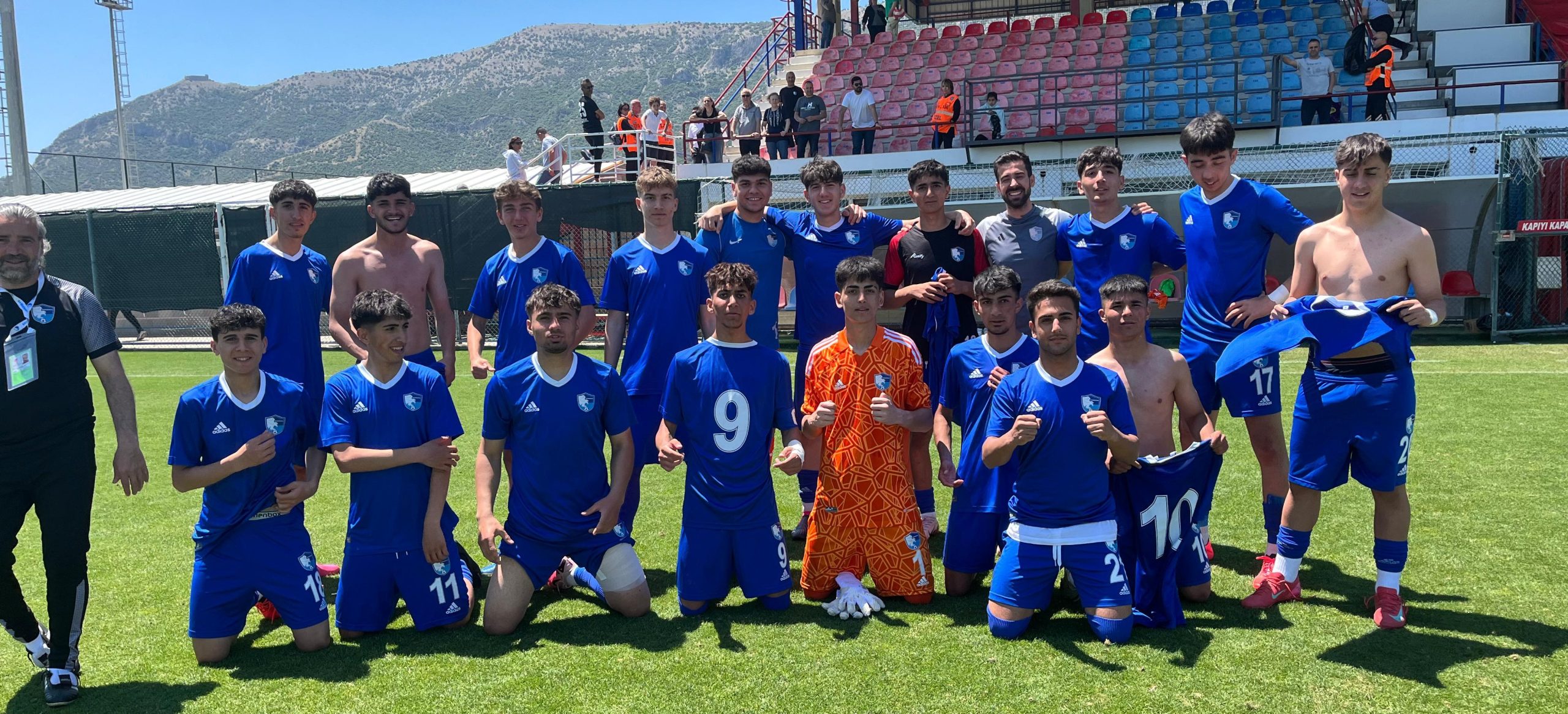 ERZURUMSPOR U17’DE TÜRKİYE ALTINCISI