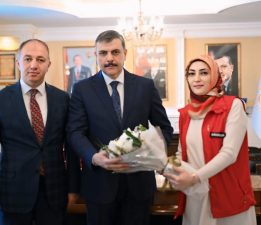 VALİ ÇİFTÇİ’YE GENÇLİK HAFTASI ZİYARETİ