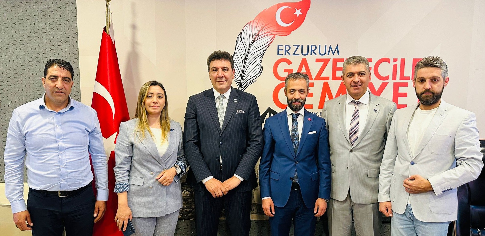 İŞLEYEN ANAHTAR PAS TUTMAZ