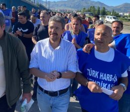 EMEKÇİLERİN HAKLARI İÇİN MEYDANLARDAYIZ
