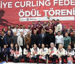 CURLİNGDE SÜPER LİG OSCARLARI SAHİPLERİNİ BULDU