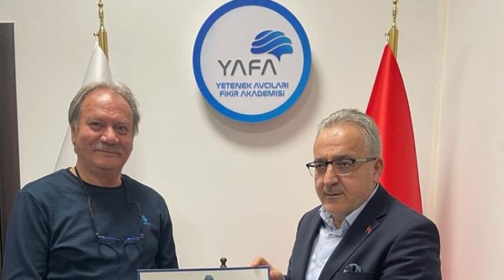 ŞİMŞEK’TEN NAZIM HOCAYA VEFA