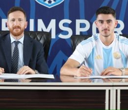 KOSOVALI 23’LÜK STOPERE GECE YARISI İMZA