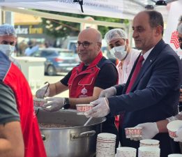 VAKIFLARDAN EN HAYIRLI İKRAM