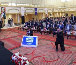 BAKAN BAK İL MÜDÜRLERİNE HİTAP ETTİ