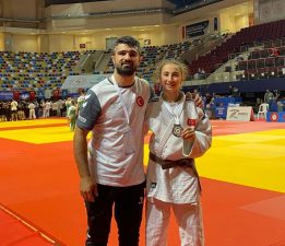 YILDIZLARDA AVRUPA KUPASI ELİFSU’NUN
