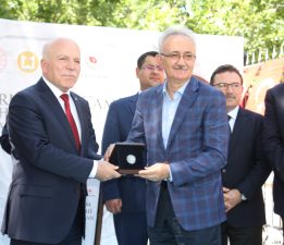 DARPHANE ERZURUM İÇİN PARA BASTI