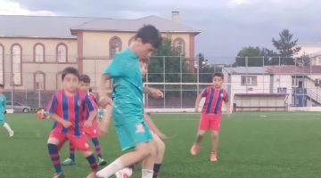 GELECEĞİN YILDIZLARI SAHADA PARLADI