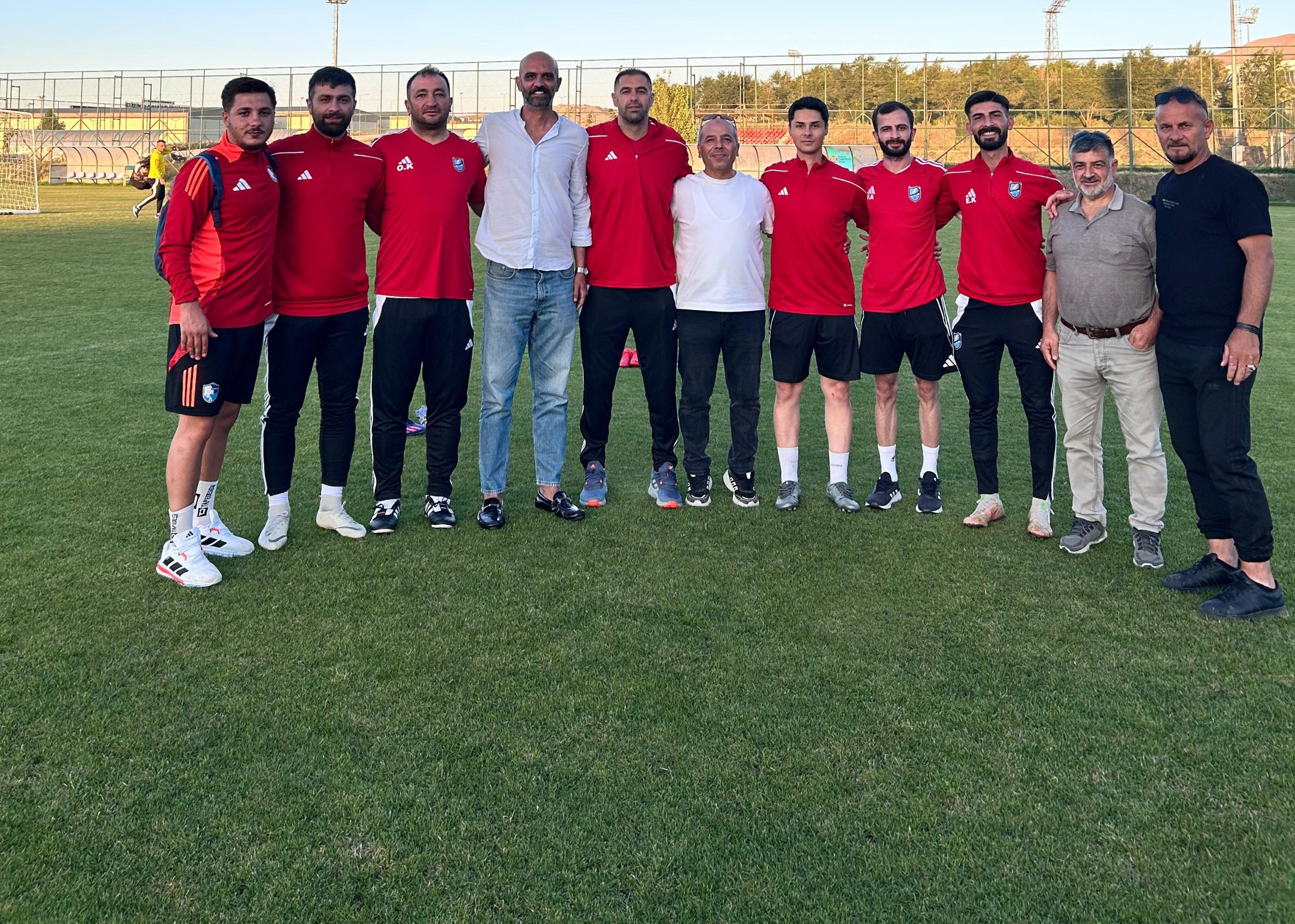 FUTBOLUN PAYDAŞLARINDAN ‘BAL’ GİBİ MORAL