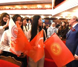 CEM BABA’NIN OBJEKTİFİNDEN MANAS ÜNİVERSİTESİ