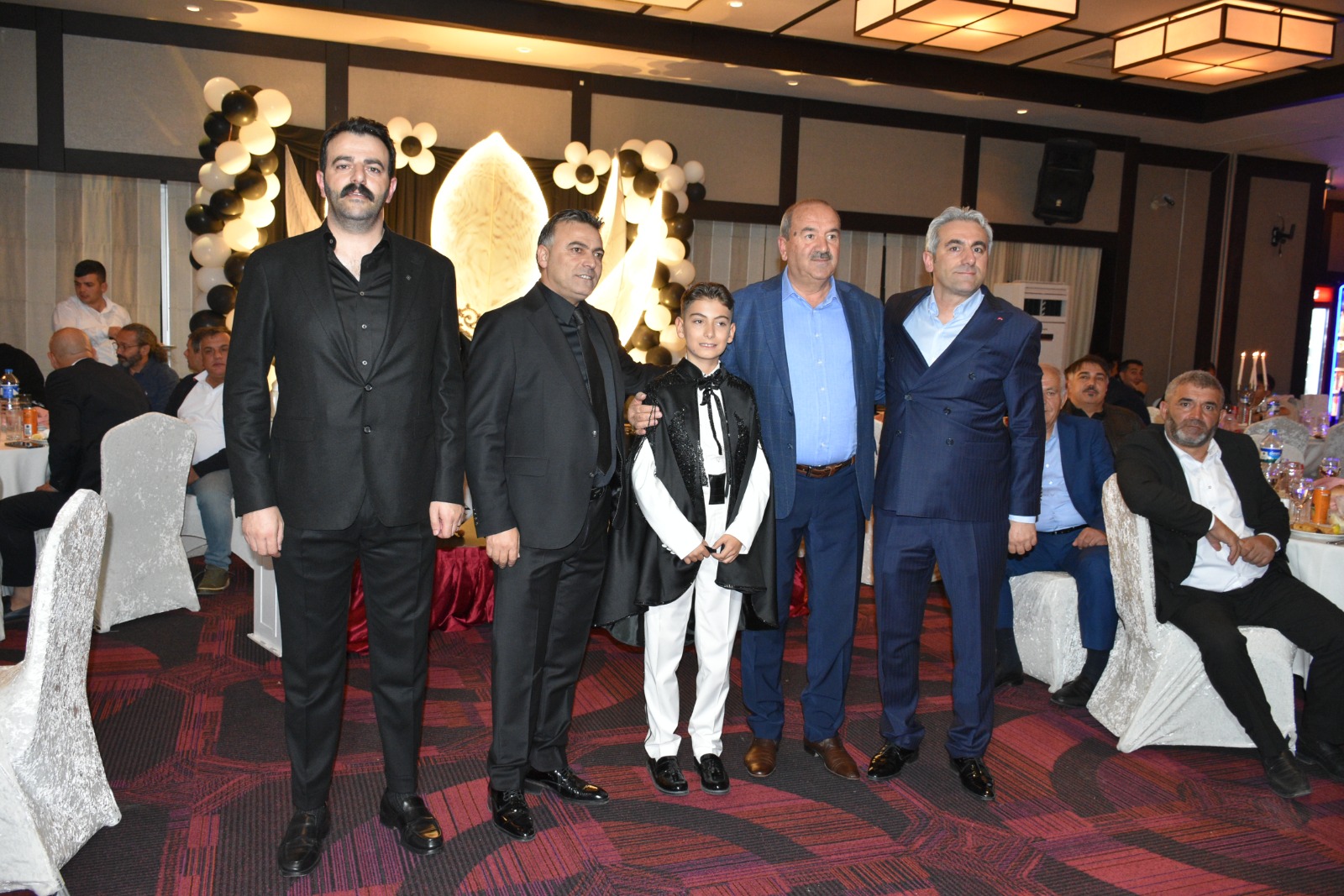 SEZER AİLESİNDEN MUHAMMET YİĞİT’E MUHTEŞEM TOY!