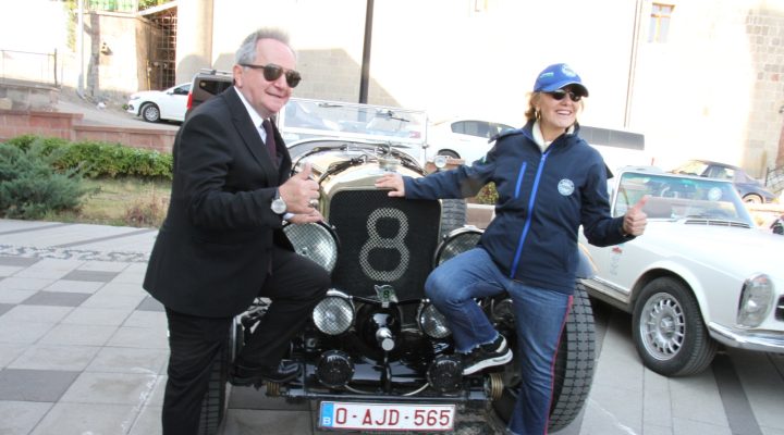 AVRUPA’NIN KLASİK OTOMOBİLLERİ ANADOLUNUN ZİRVESİNDE!