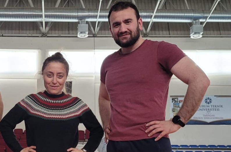 ERZURUM’U SEVİNCE BOĞDULAR