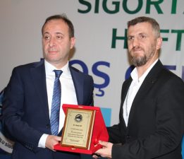 DASAD SİGORTA ACENTELERİNİ YEMEKTE BULUŞTURDU