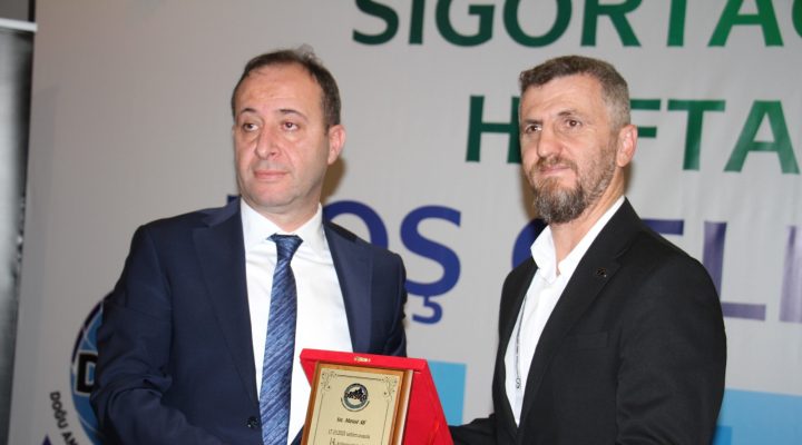 DASAD SİGORTA ACENTELERİNİ YEMEKTE BULUŞTURDU