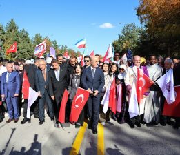 ATAÜNİ AKADEMİK YILA ‘ÖZVAR’LA “MERHABA” DEDİ