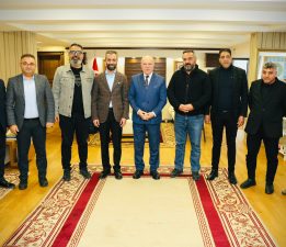 EGC, SEKMEN’E TEŞEKKÜRE GİTTİ!