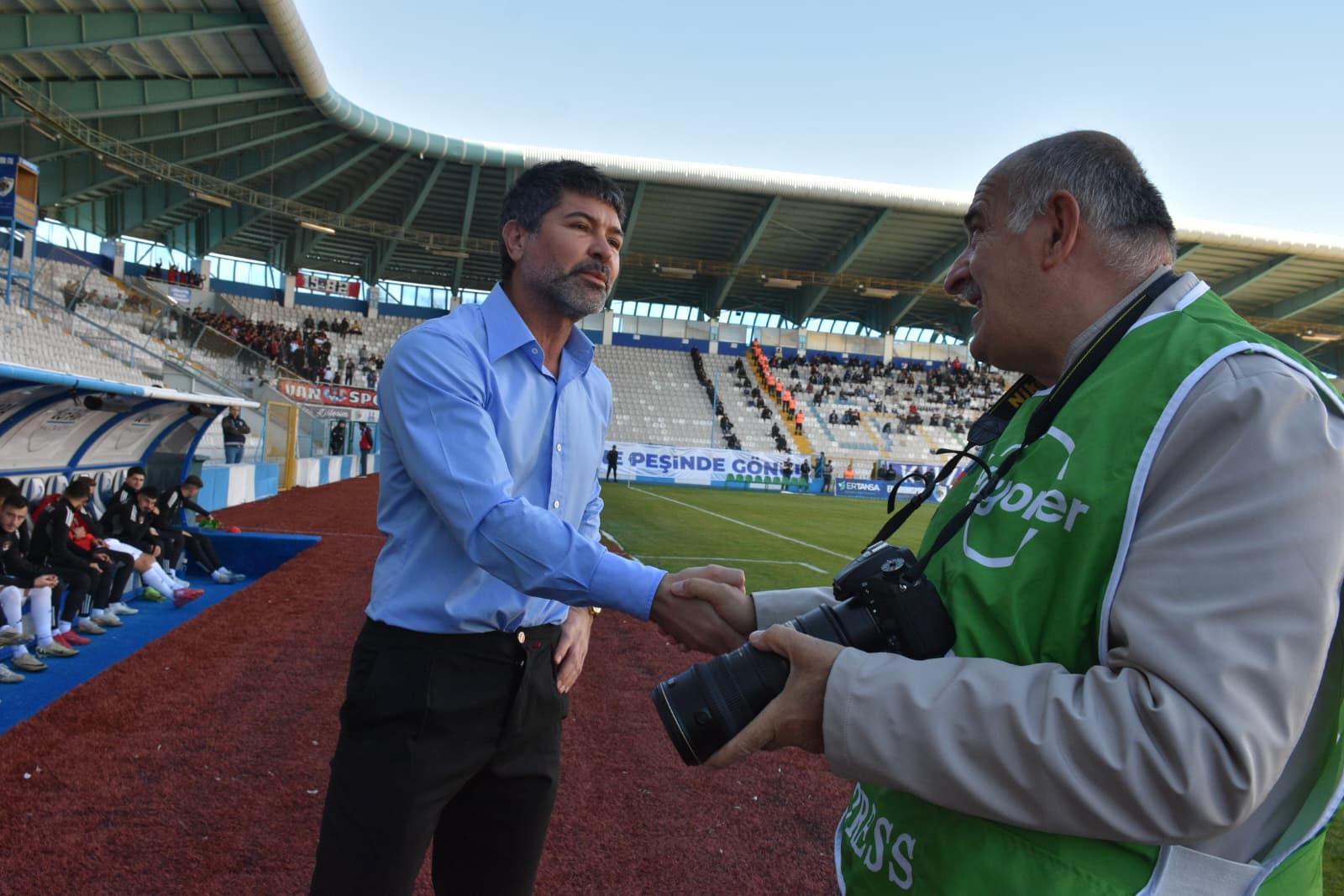 DÜNYA ALEM BİLİYOR! ERZURUM’UN KUTLU SEVGİSİNİ
