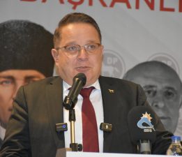 BİZ DEĞİL PARTİLER DEĞİŞTİ!