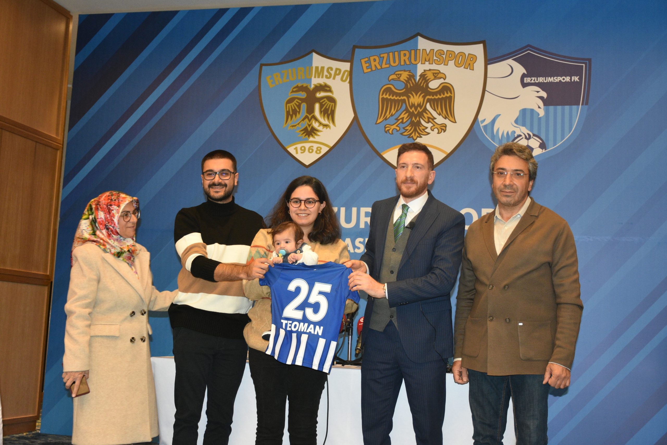 TEOMAN BEBEK’E DERMAN OLMA VAKTİ!