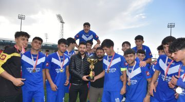 LİSELERDE EL CLASİCO’YU KAZANAN R.K SPOR LİSESİ ŞAMPİYON