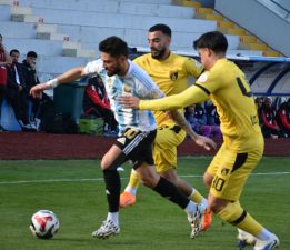 OH BE! DÜNYALAR VARMIŞ!  DADAŞ ZEVKTEN DÖRT KÖŞE