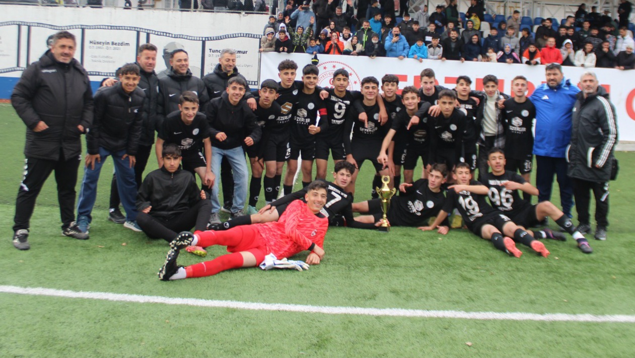 BÜYÜŞEHİR LİGİNDE ŞAMPİYON YAKUTİYE