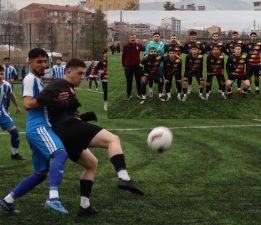 İDMANOCAĞI OLTU’DA ÇİL YAVRUSU GİBİ DAĞILDI