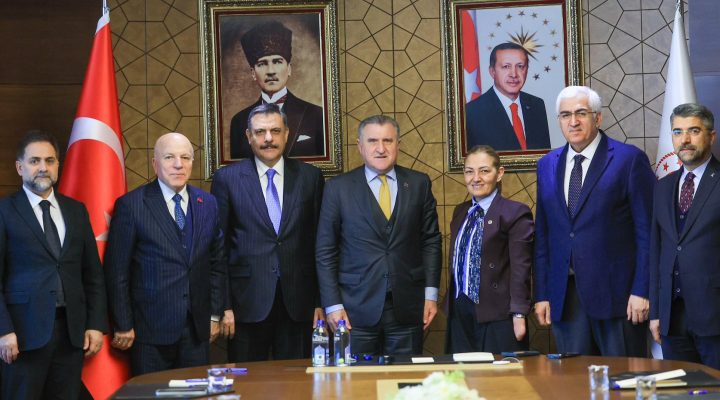 DEV PROJE İÇİN İMZALAR ATILDI