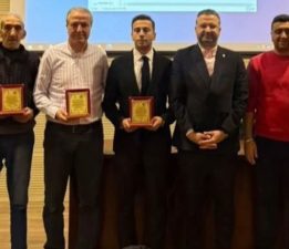 ÇELİKDAĞ VE AYDIN’DAN PLAKETLİ VEFA