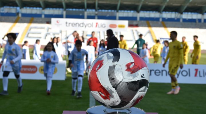 FUTBOLDA BAHİS GÖZALTISI