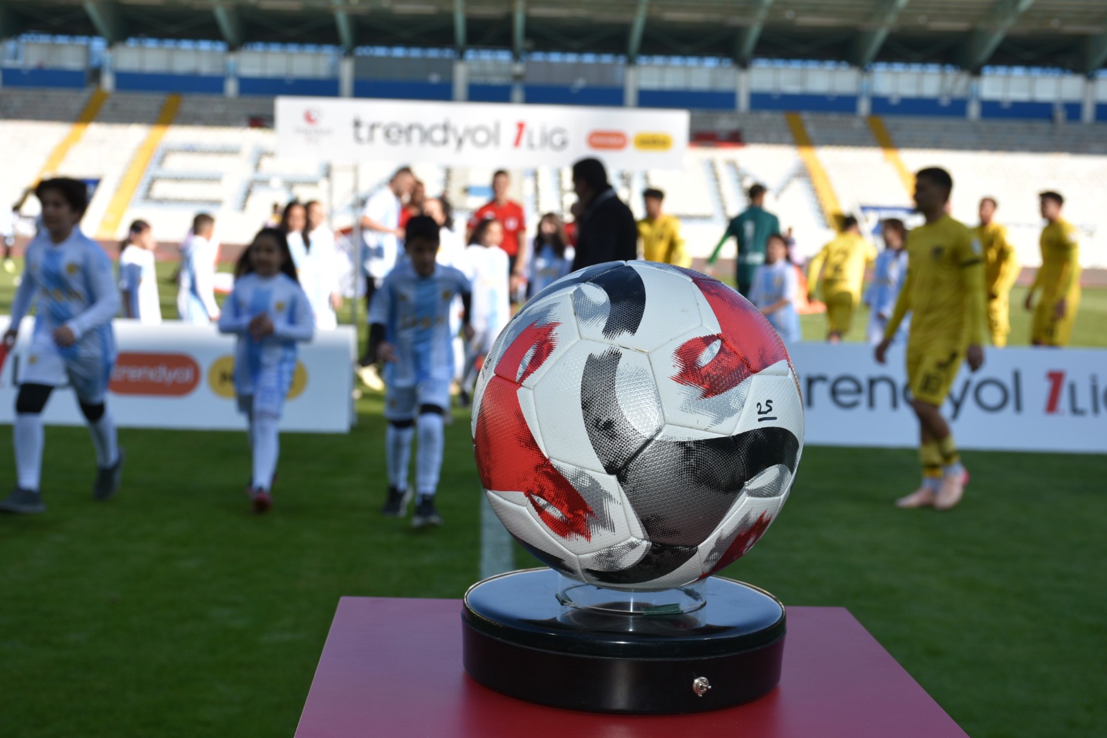 FUTBOLDA BAHİS GÖZALTISI