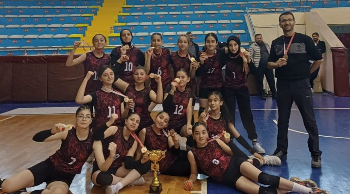 HİLALKENT’İN SULTANLARI FİLENİN ŞAMPİYONU