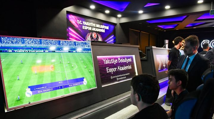 YAKUTİYE’NİN ESPOR MERKEZİNDE İLK KUPALAR UÇAR’DAN