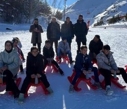 KÖYÜN CEFASINI ÇEKEN ÖĞRENCİLER PALANDÖKEN’DE SEFA SÜRDÜLER