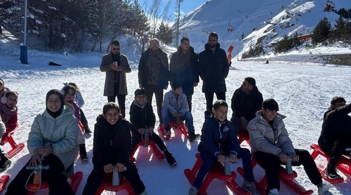 KÖYÜN CEFASINI ÇEKEN ÖĞRENCİLER PALANDÖKEN’DE SEFA SÜRDÜLER