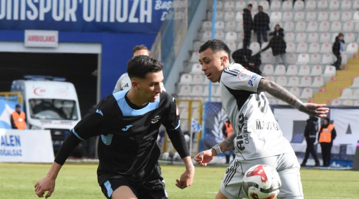 ÇİFT BAŞLI KARTALLAR ŞİMŞEKLERİ YEDİ BİTİRDİ