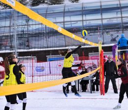 ÜNİLİGDE KAR VOLEYBOLUNUN ŞAMPİYONLARI ATILIM VE BEYKOZ